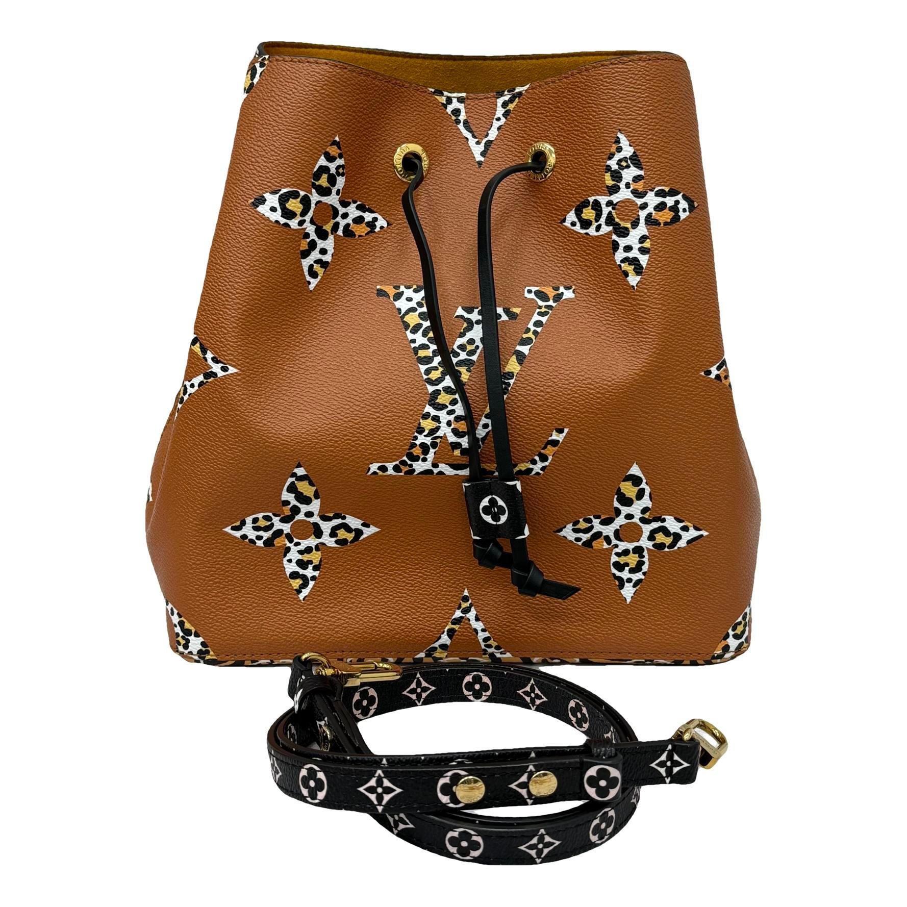 NéoNoé leather handbag