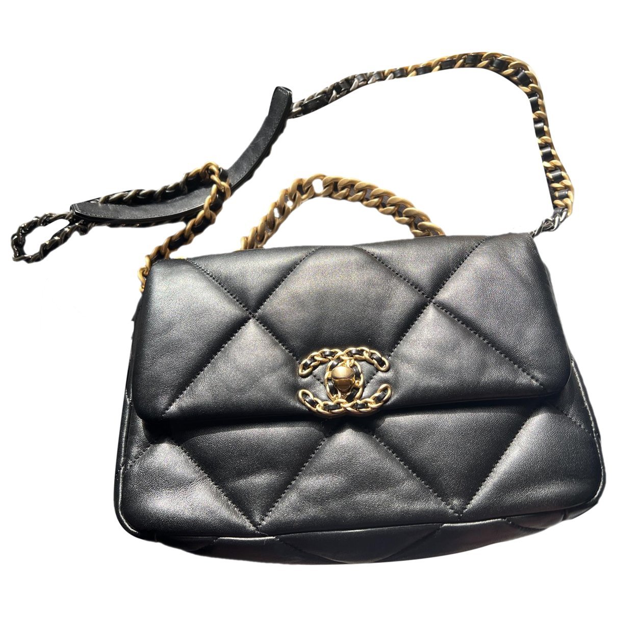 Chanel 19 leather handbag