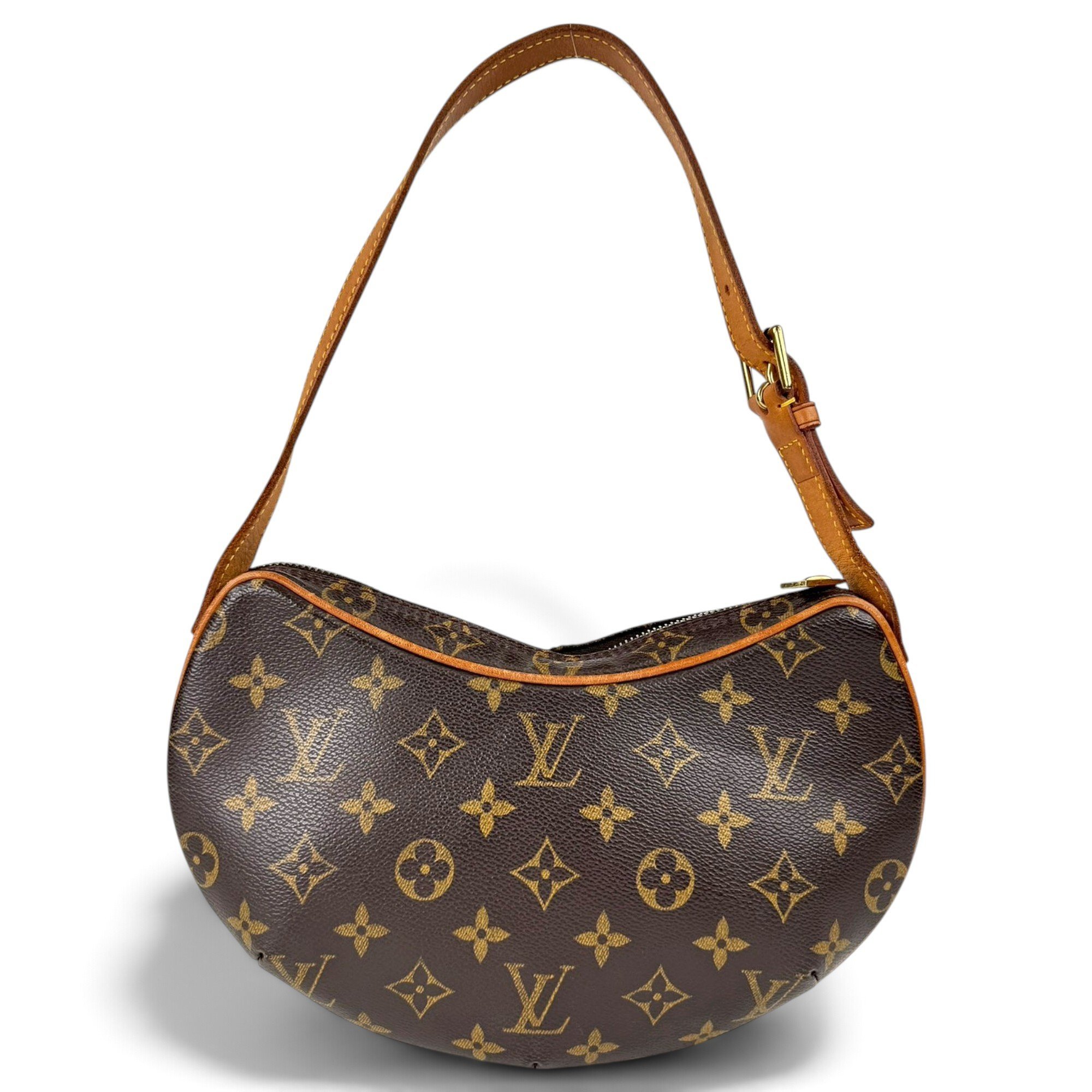 Croissant leather handbag