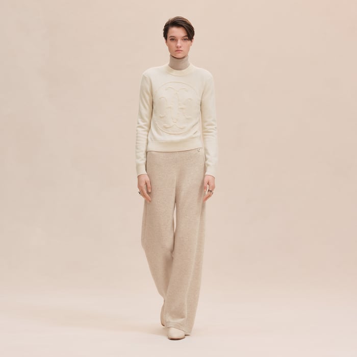 Blanc Naturel Cashmere "H Lift" Long-sleeve Sweater