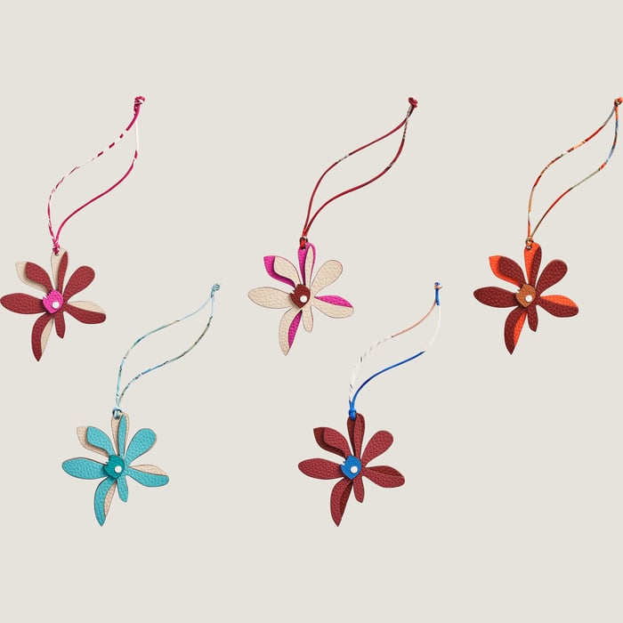 Random Magnolia Charm