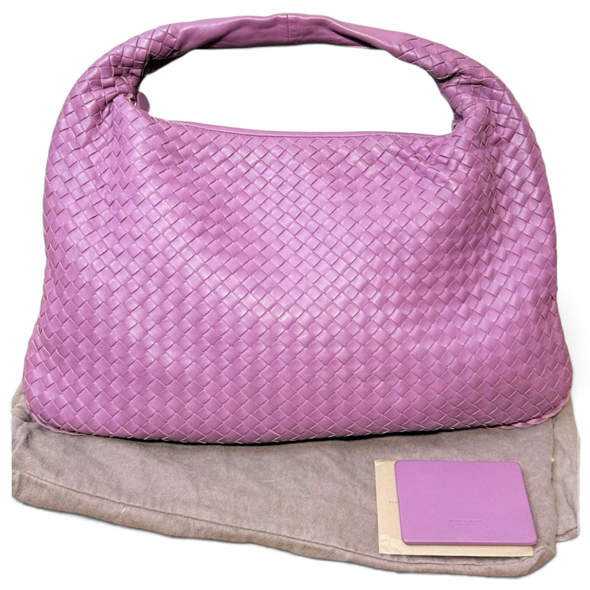 Veneta leather handbag