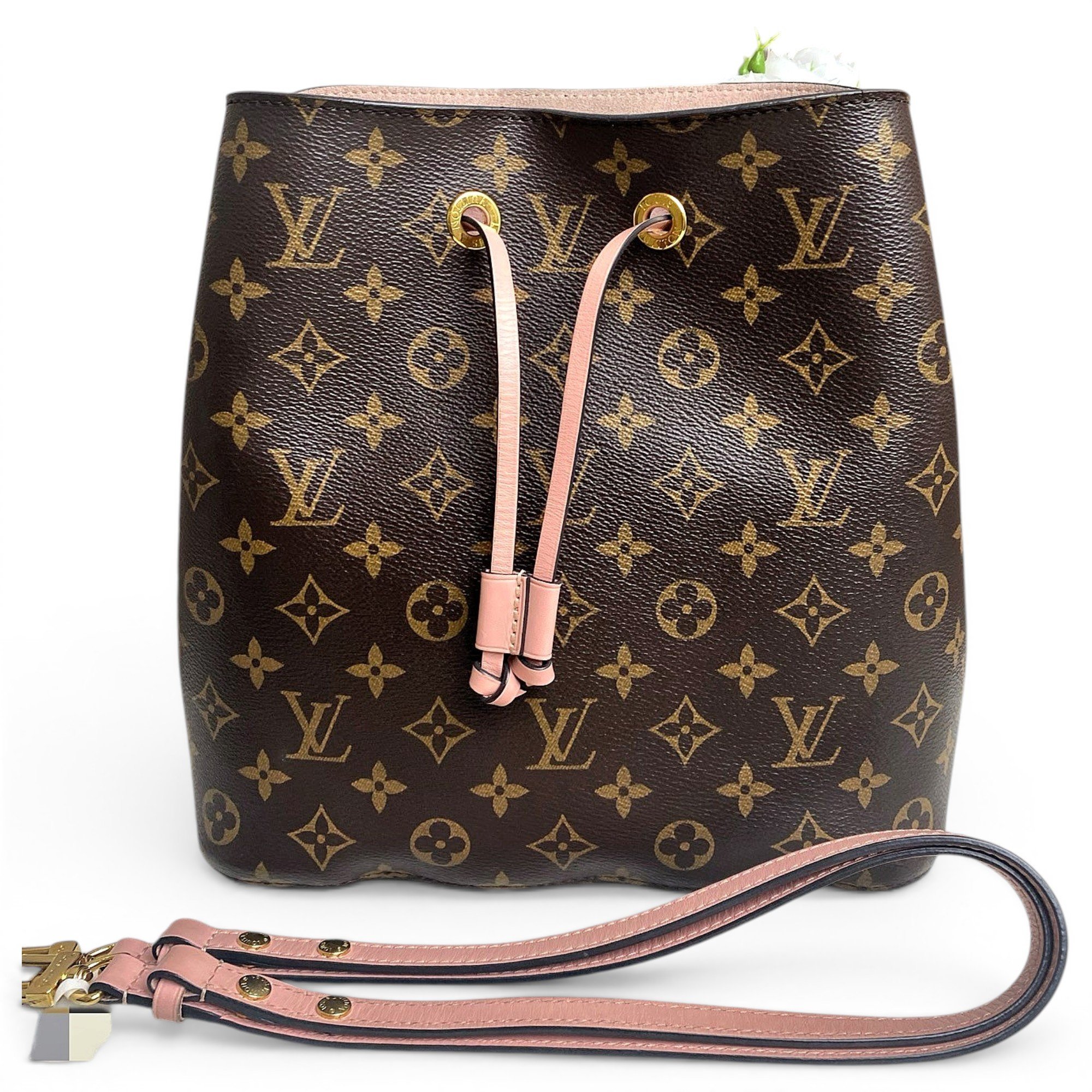 NéoNoé leather handbag