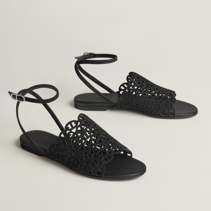 Noir Omela Sandal