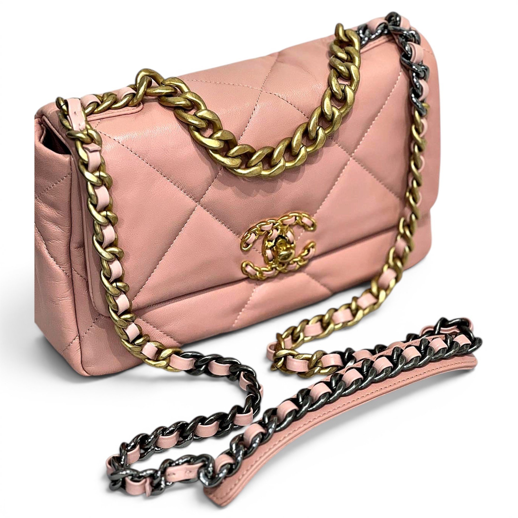 Chanel 19 leather handbag