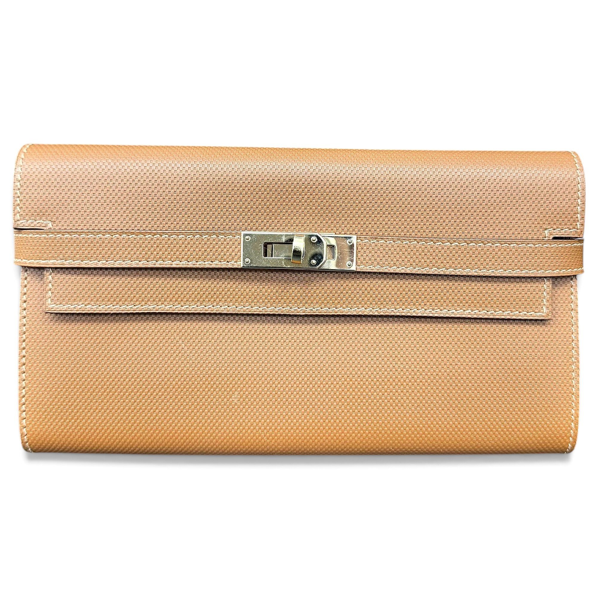 Kelly to go leather clutch bag