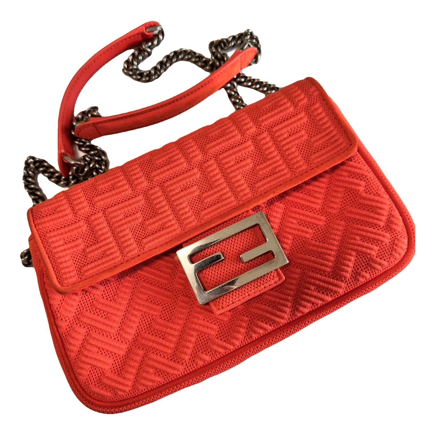 Baguette Chain Midi crossbody bag