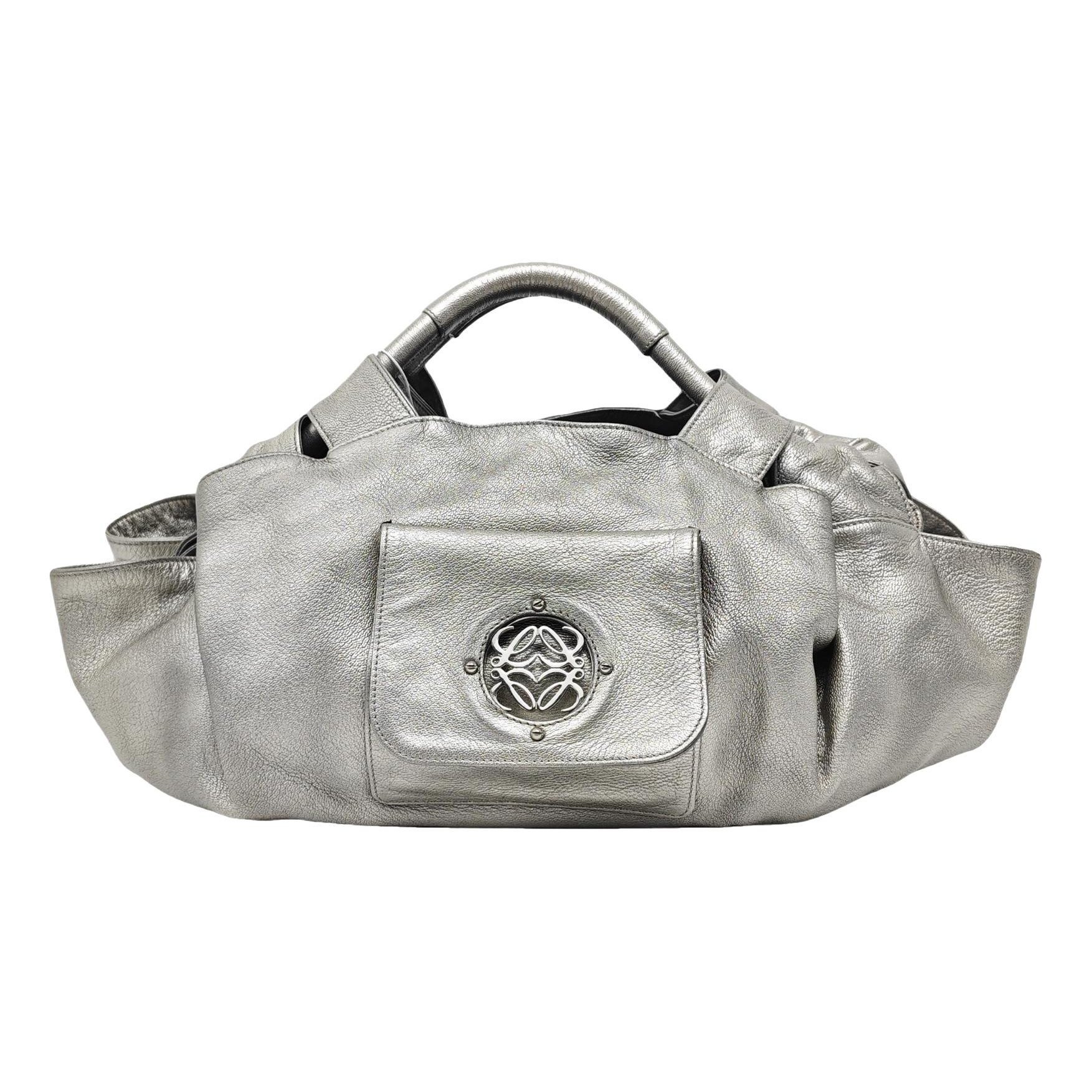 Paseo leather handbag