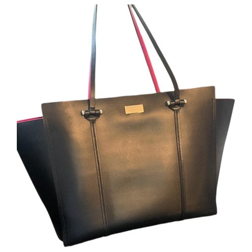 Leather tote