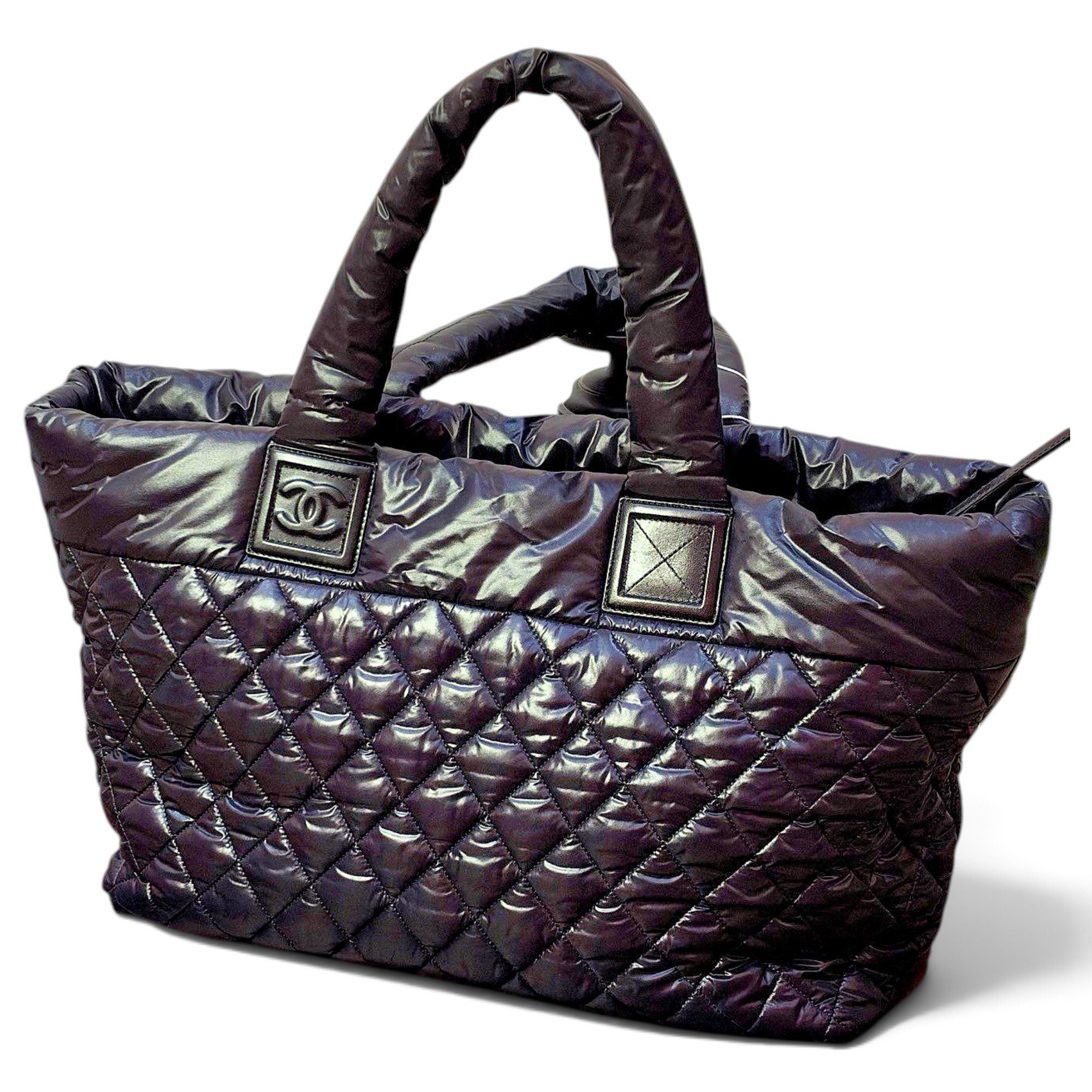 Cocoon leather tote