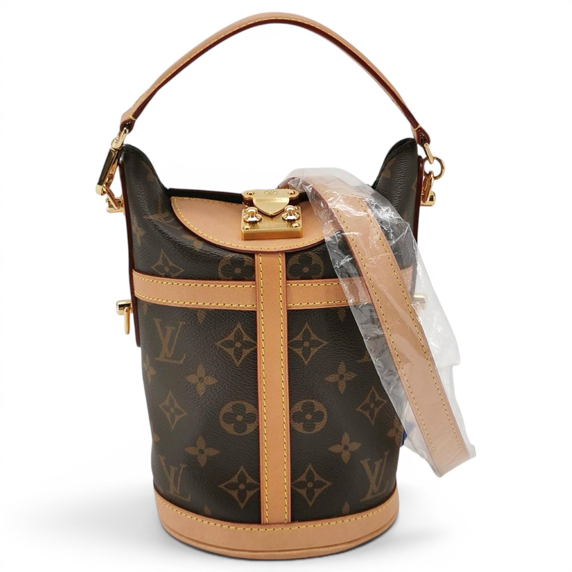 Duffle leather handbag