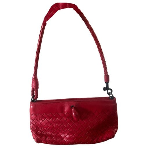 Veneta leather handbag