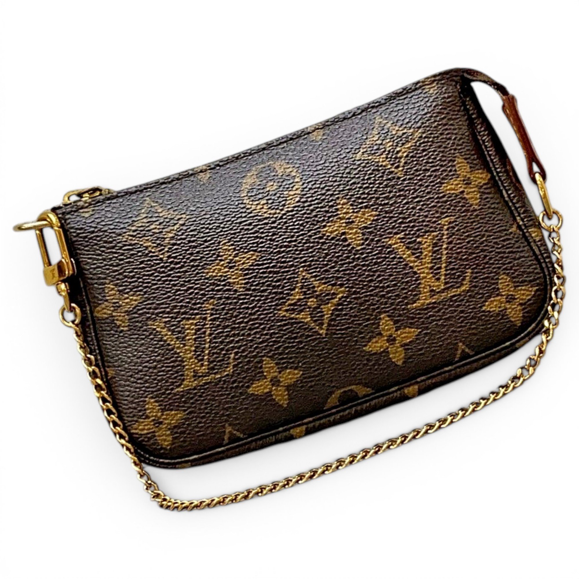 Pochette Accessoire leather handbag