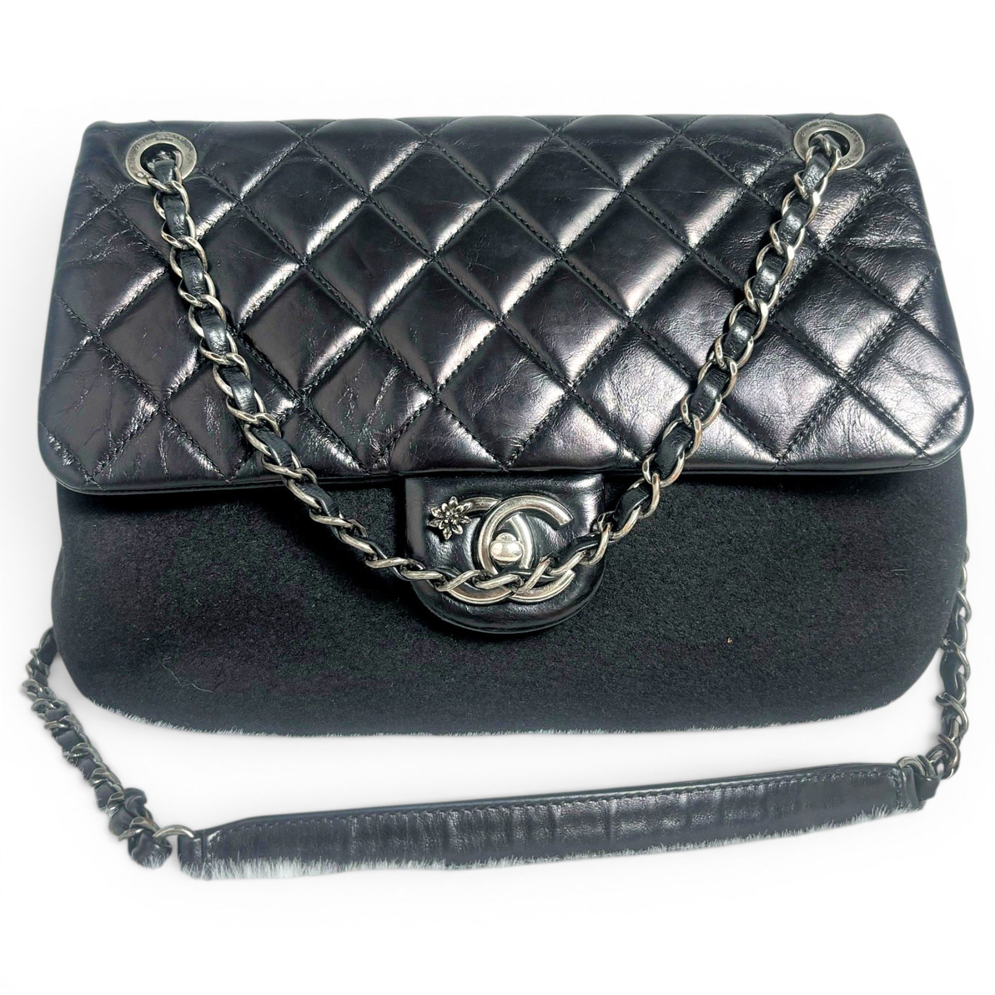Timeless/Classique leather crossbody bag