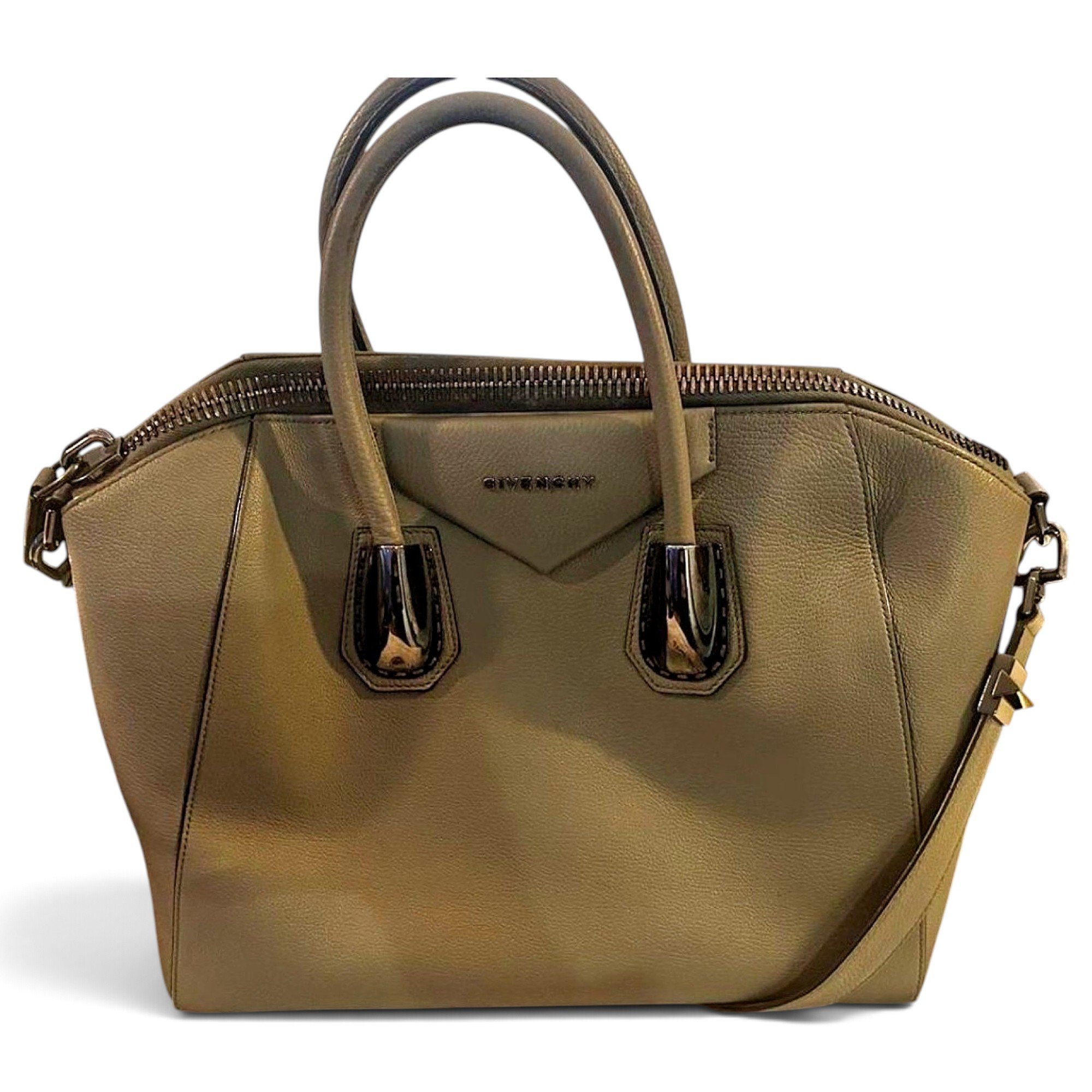 Antigona leather handbag