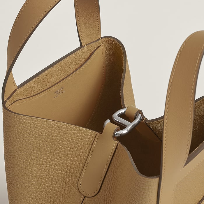 Dune Hermès In-the-loop 23 Bag