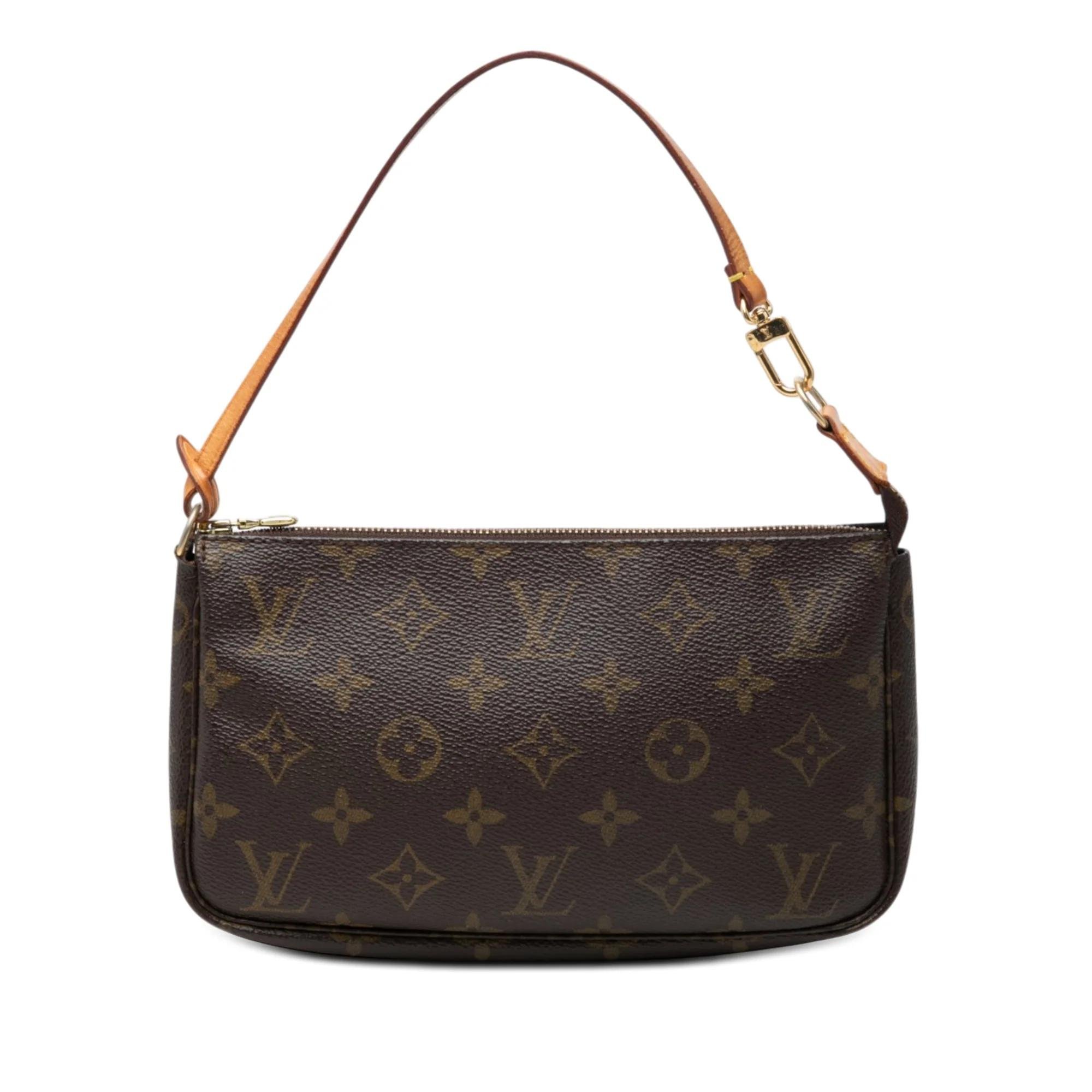 Pochette Accessoire leather handbag