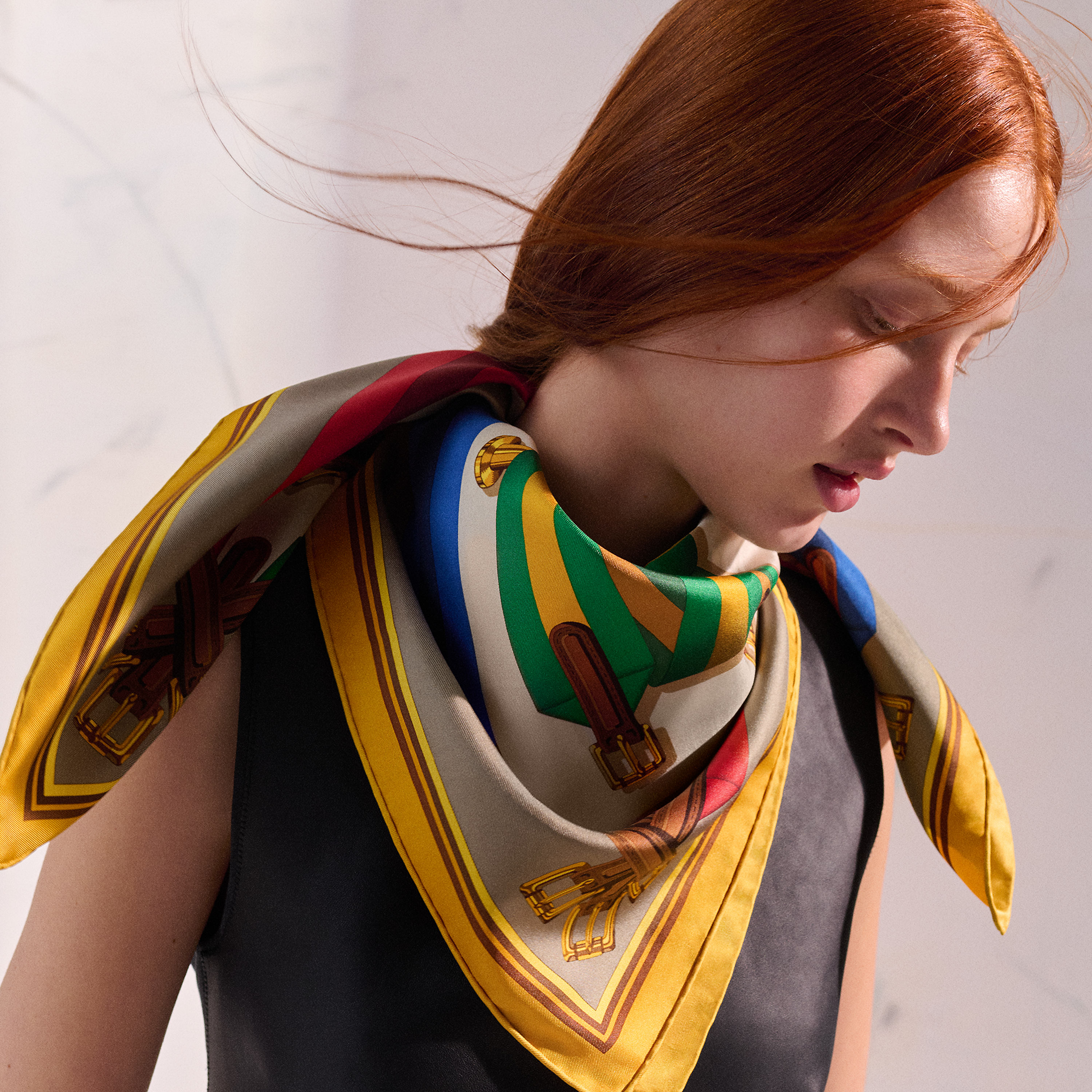 Hermès Les Sangles forever scarf 90 Miel/Vert/Rouge | BagUSeek