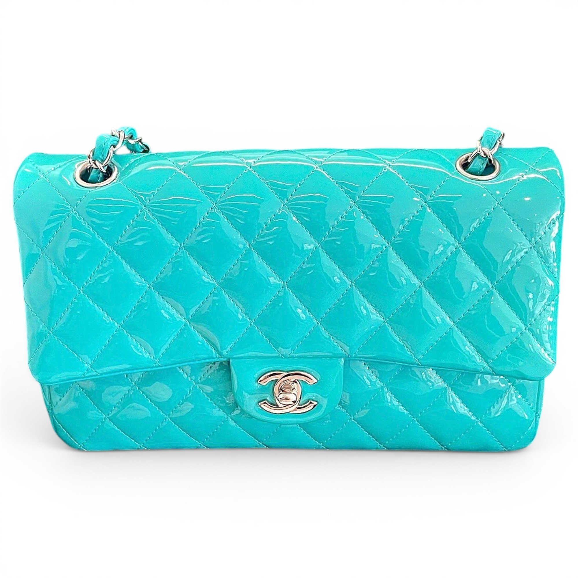 Timeless/Classique patent leather handbag