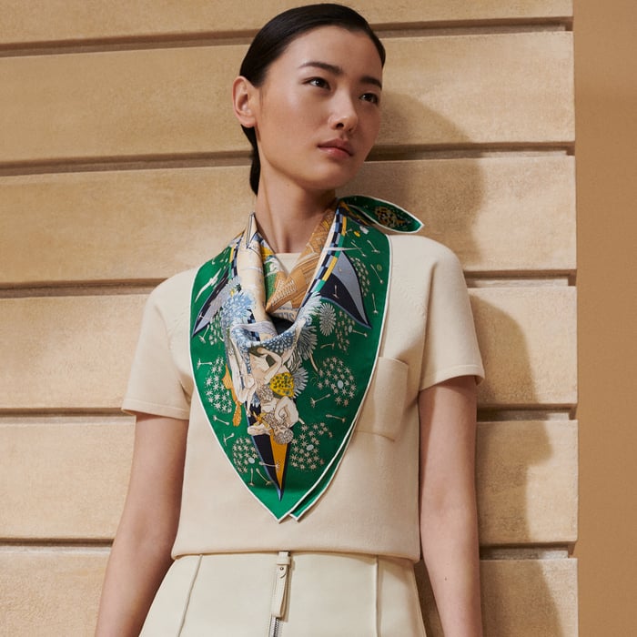Hermes Flagship 스카프 90