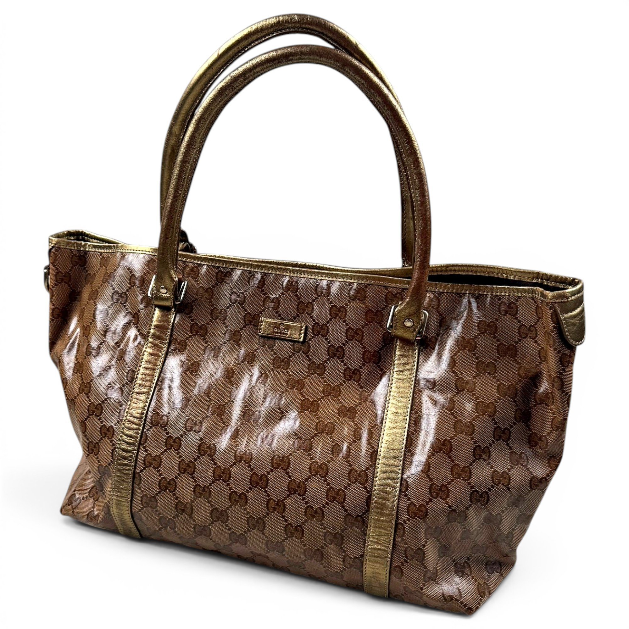 Abbey patent leather handbag