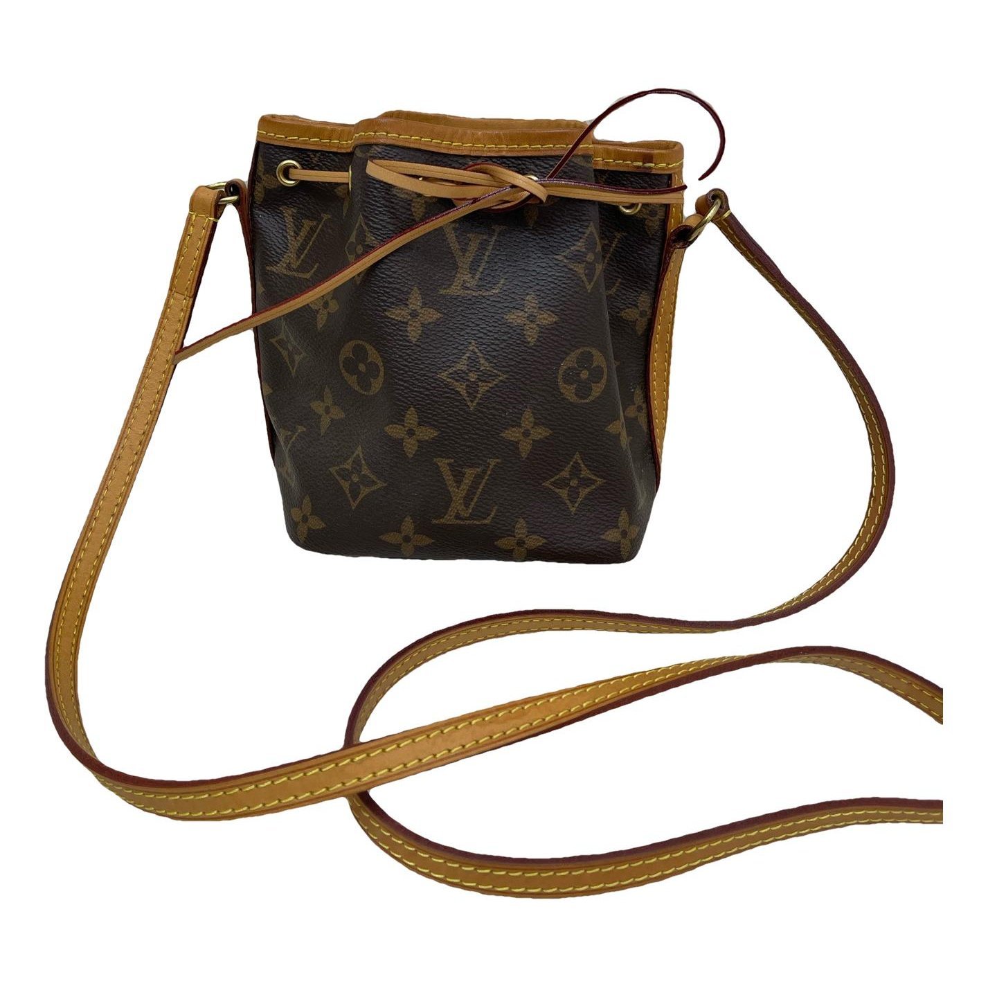 Nano Noé leather handbag