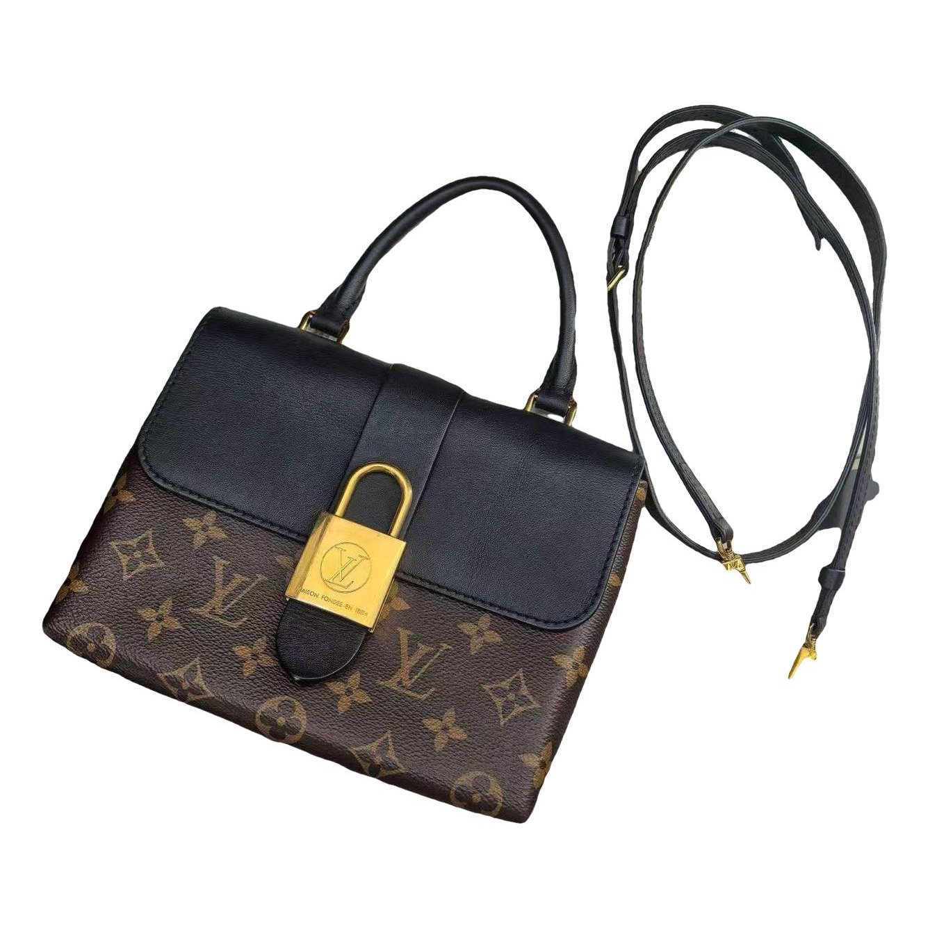 Locky BB leather handbag