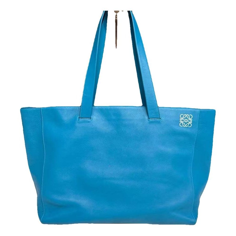 Leather tote