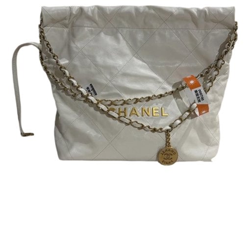 Chanel 22 leather handbag