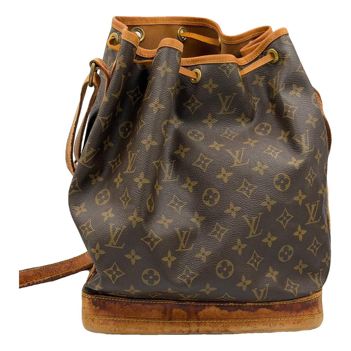 Noé leather handbag