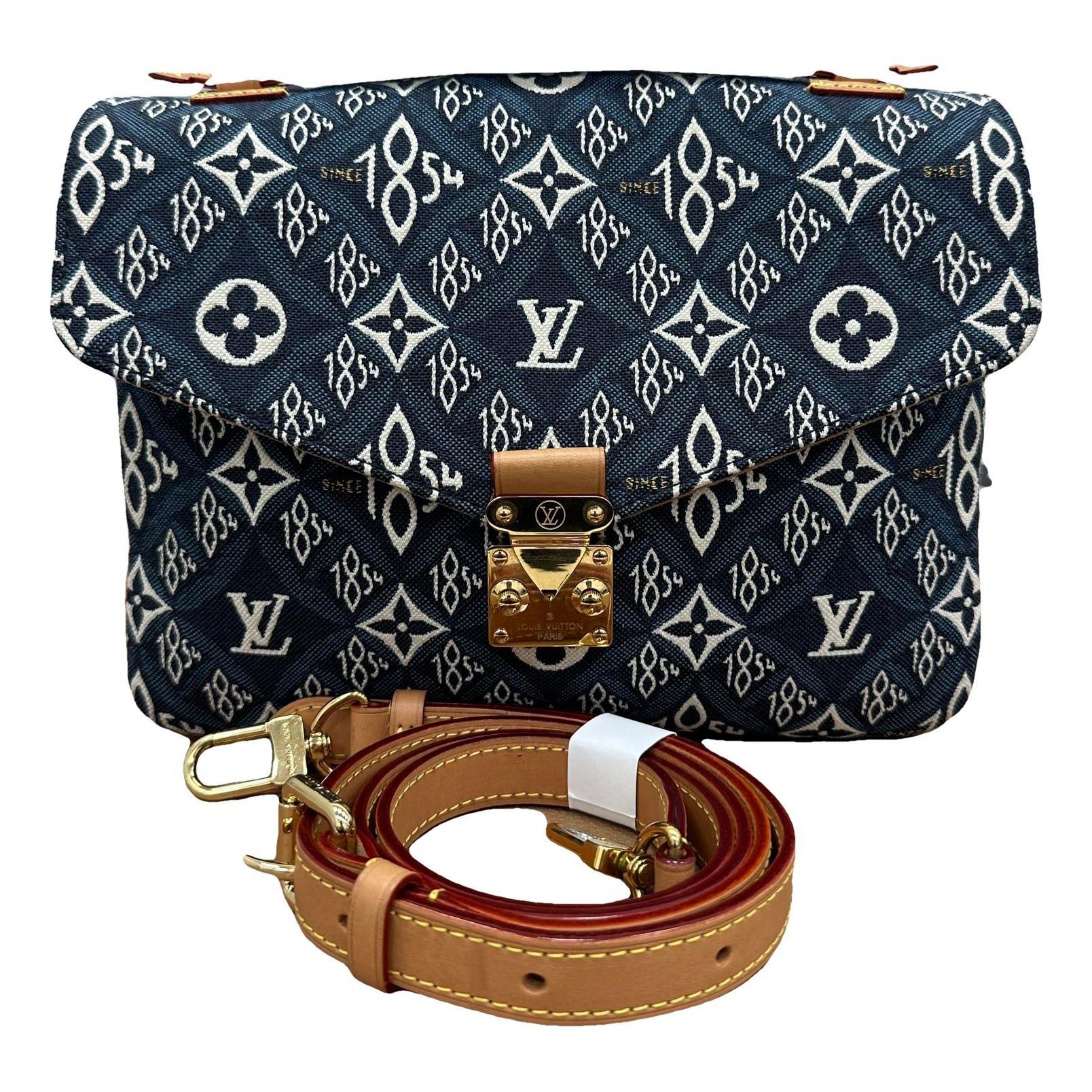 Metis cloth handbag