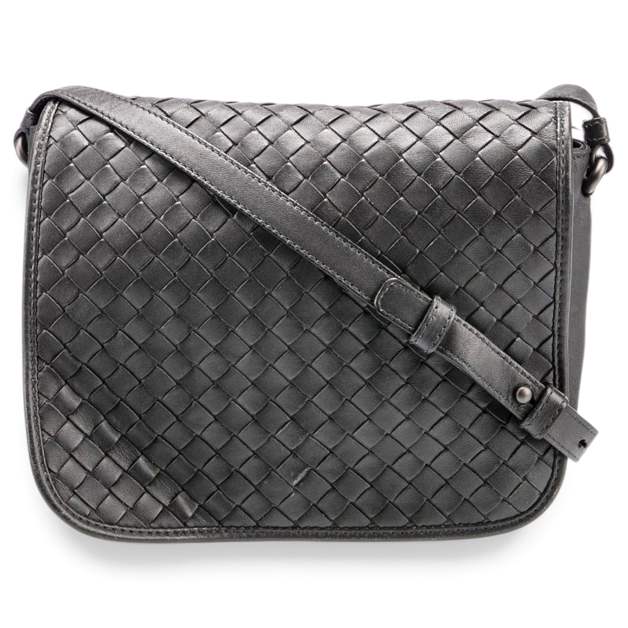 Leather crossbody bag