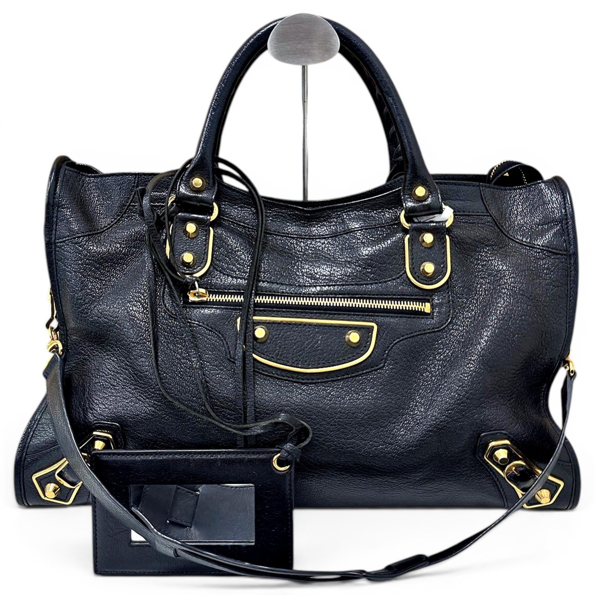 City leather handbag