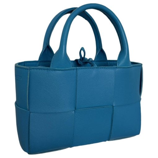 Bottega Veneta Arco leather tote