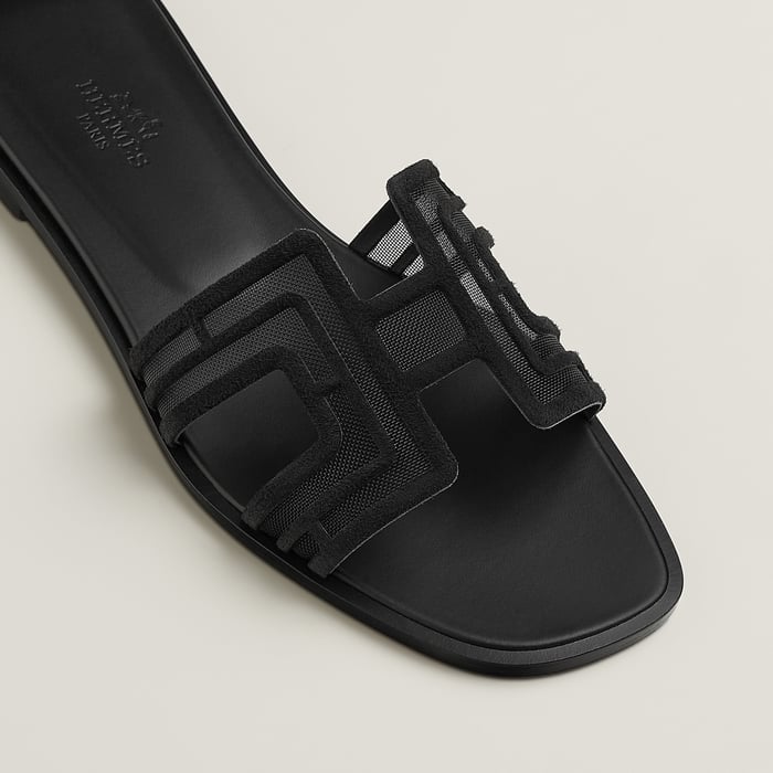 Noir Oran Sandal