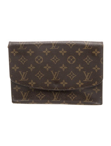 LV Monogram Pochette