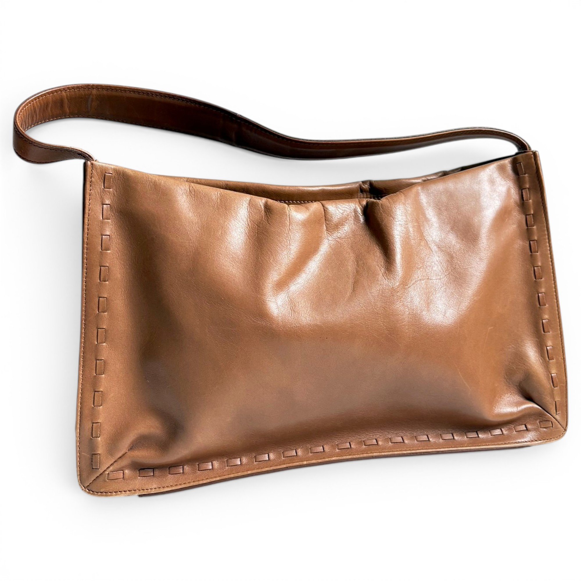 Leather handbag