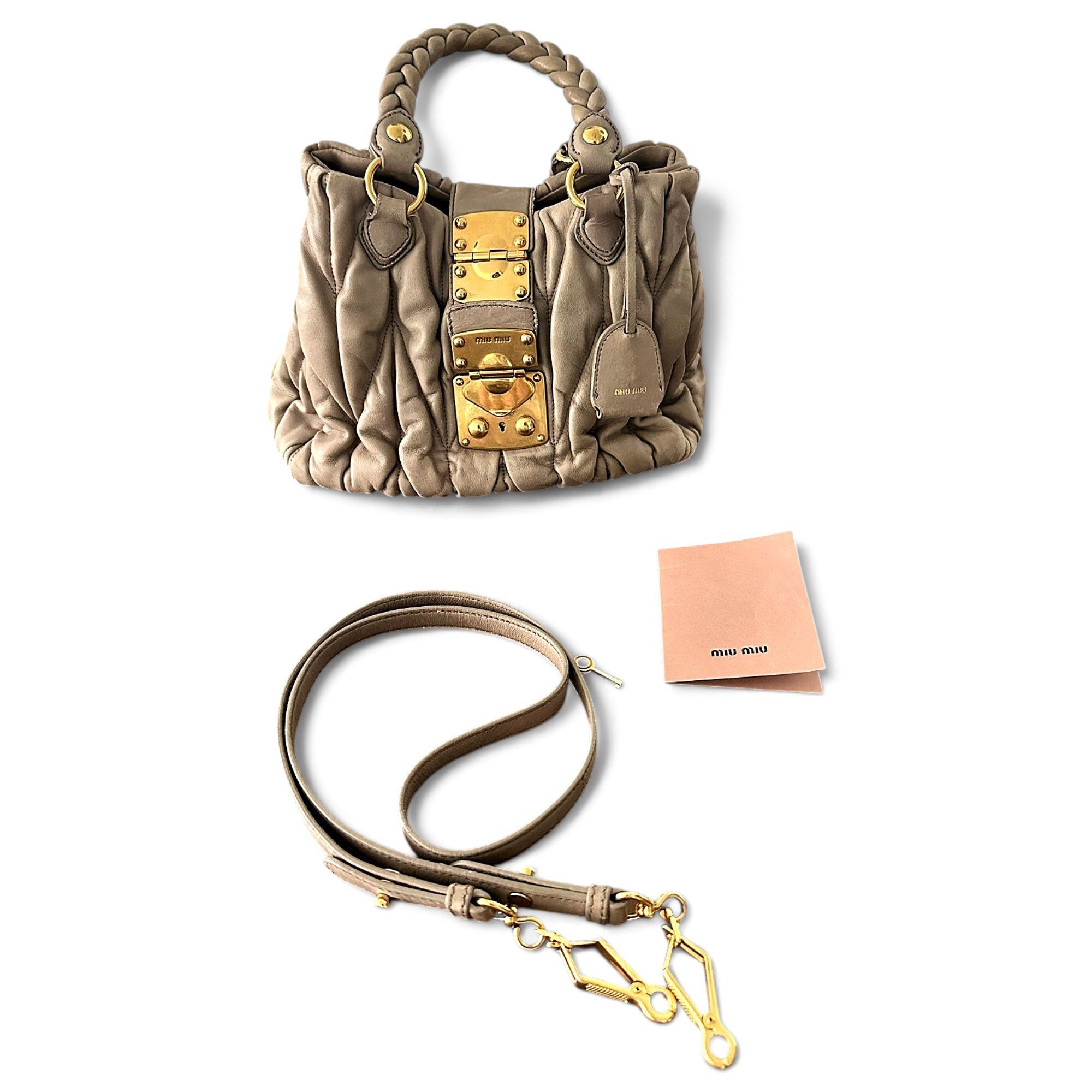 Matelassé leather handbag