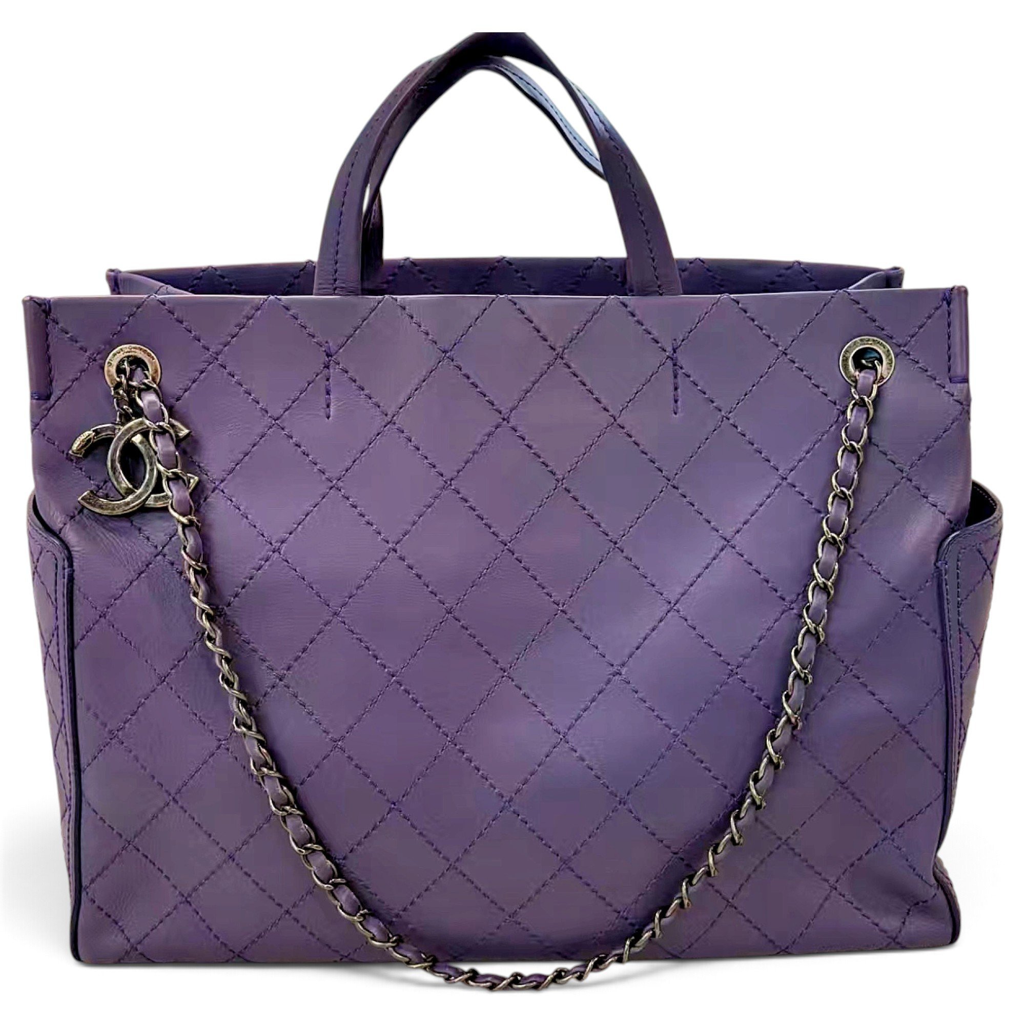 Leather tote