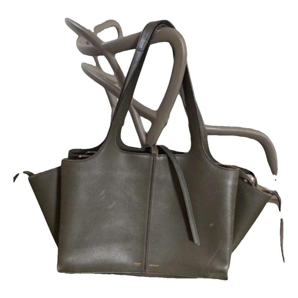Leather tote