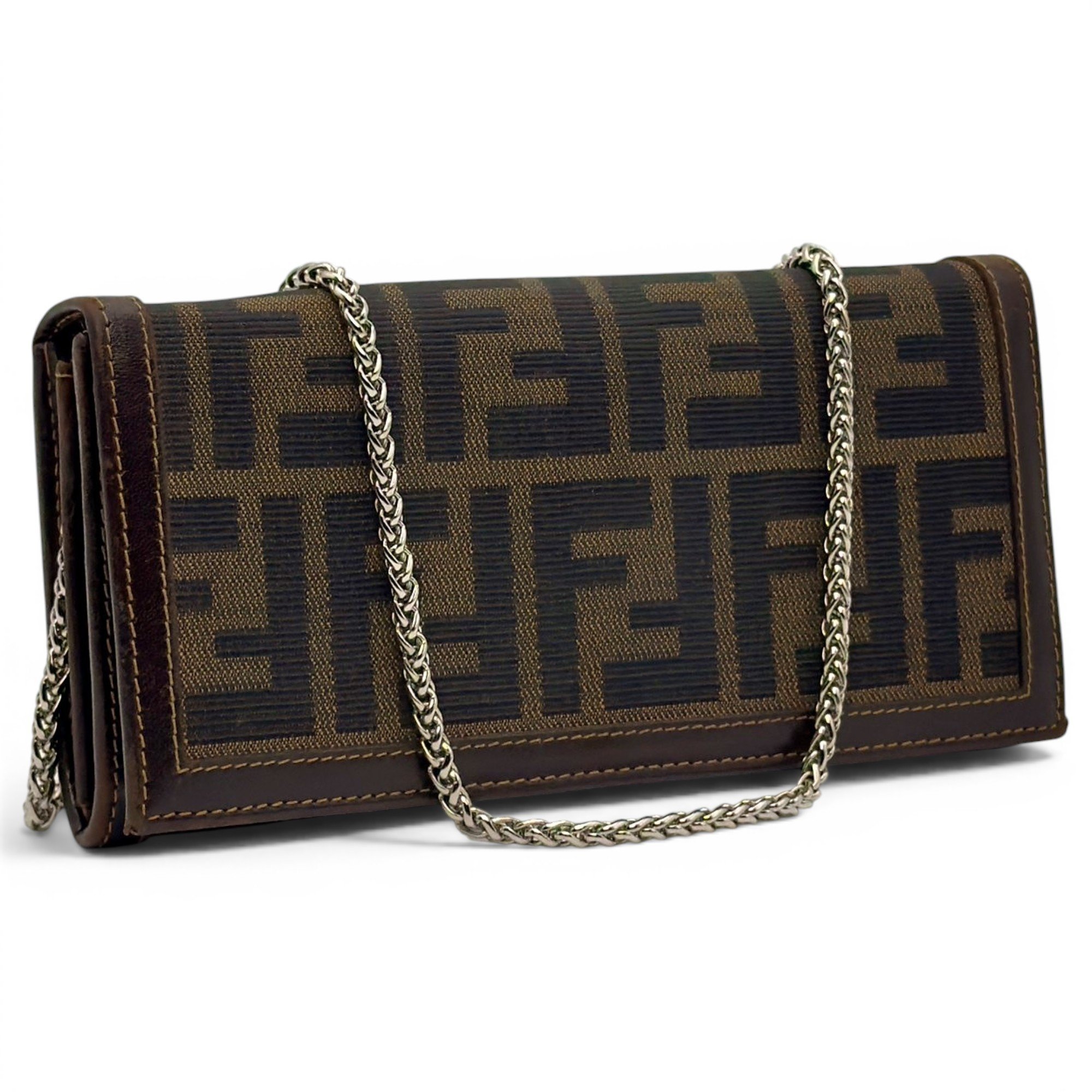 Baguette leather crossbody bag