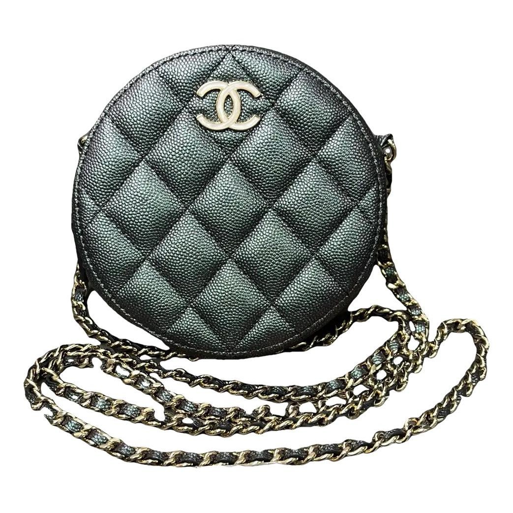 Chanel 19 leather crossbody bag