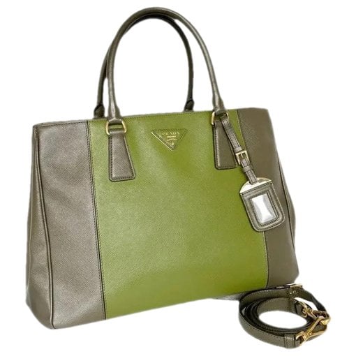 Leather tote