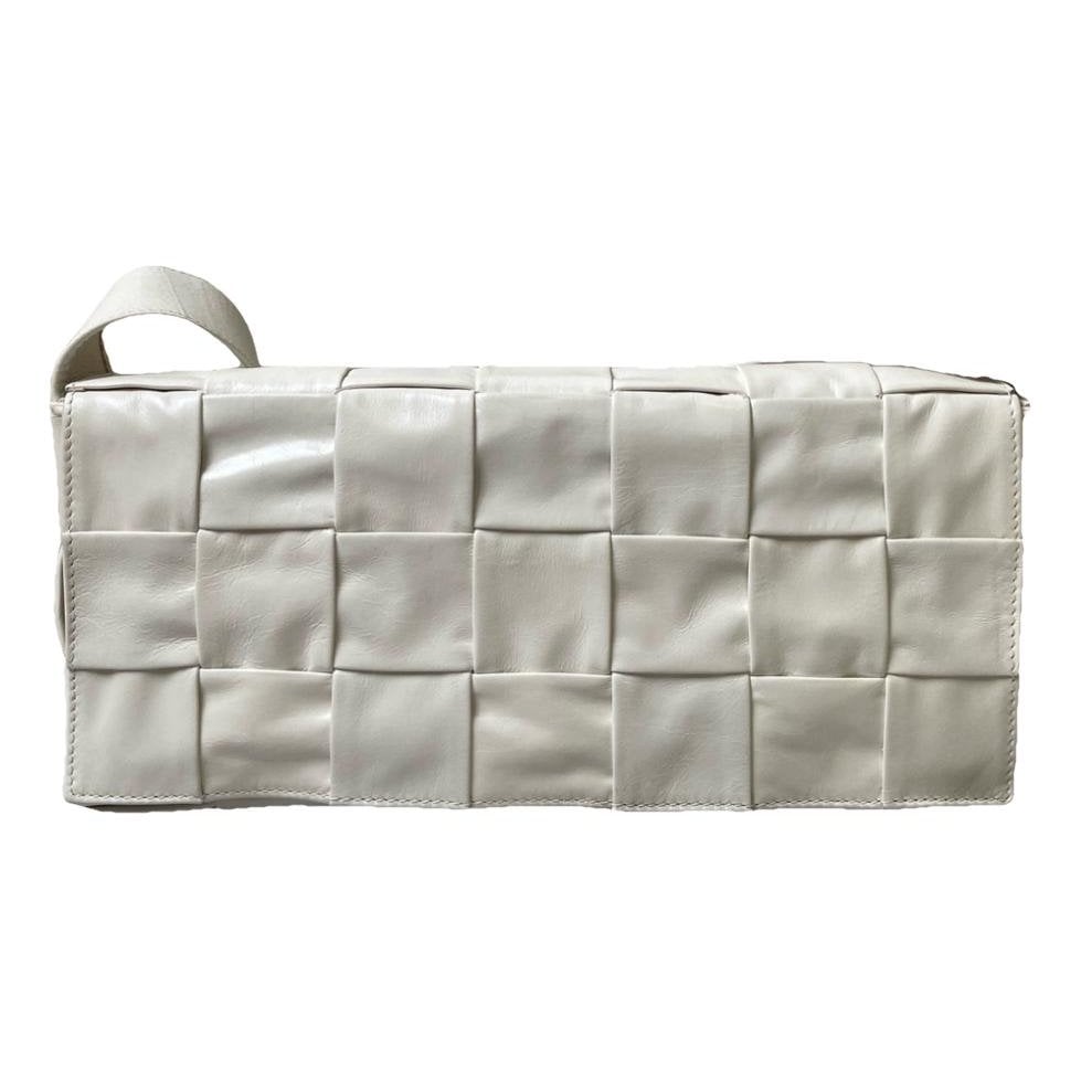 Cassette leather handbag