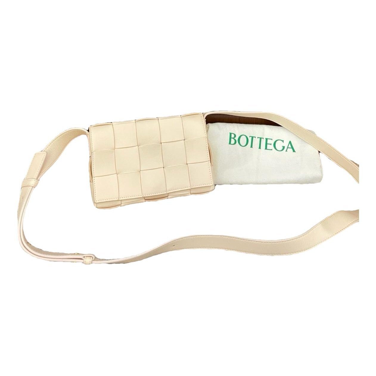 Cassette leather handbag