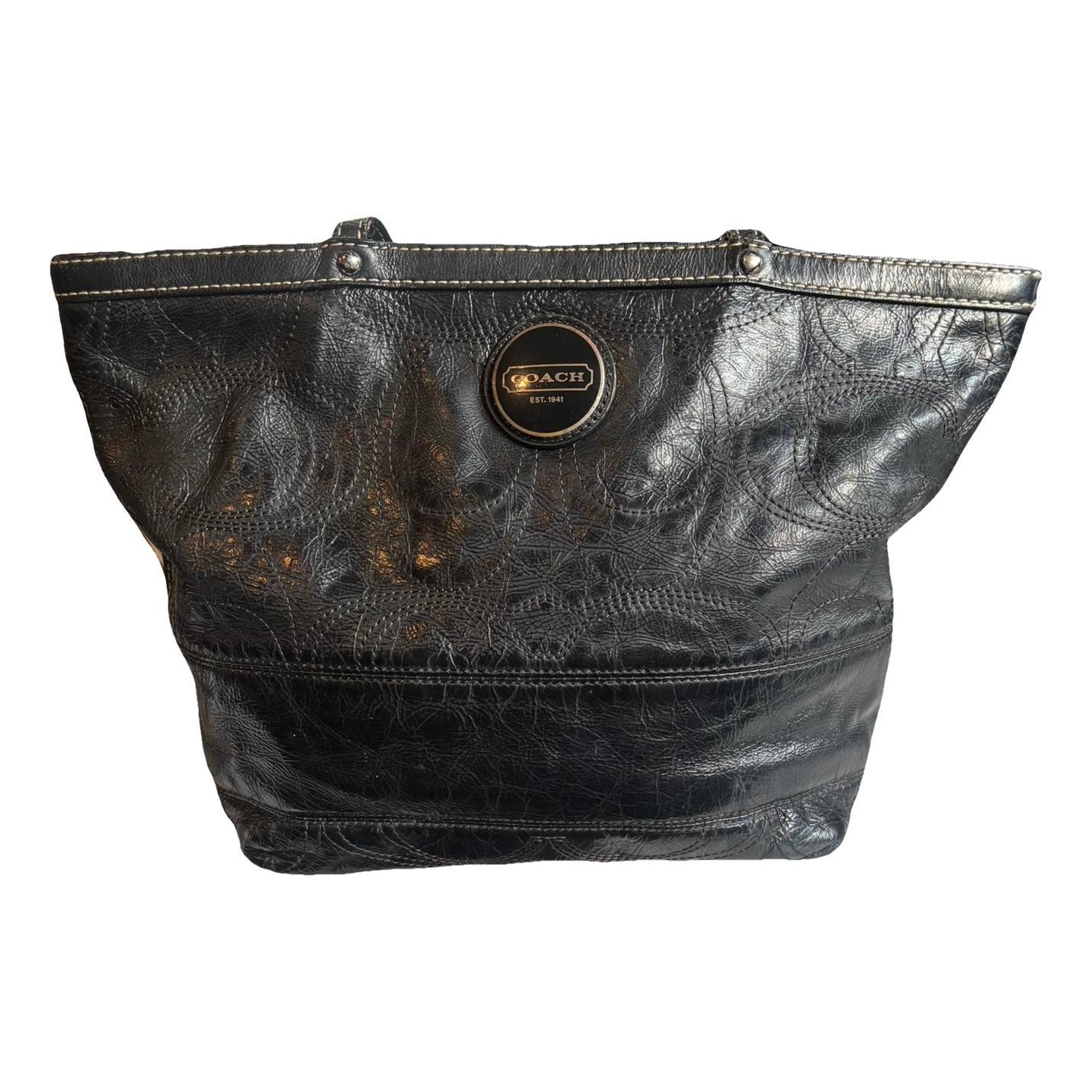 Leather handbag