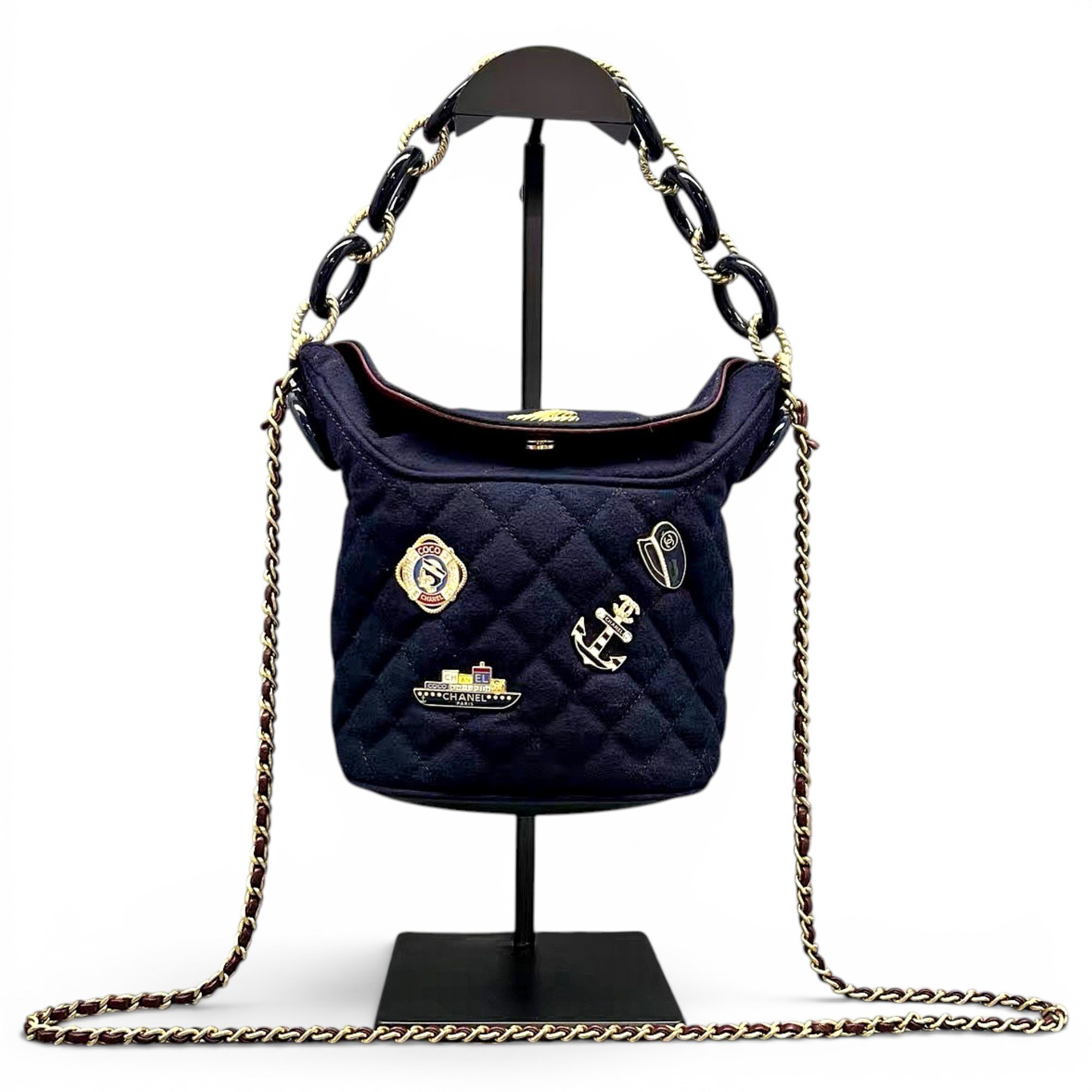 Wool handbag