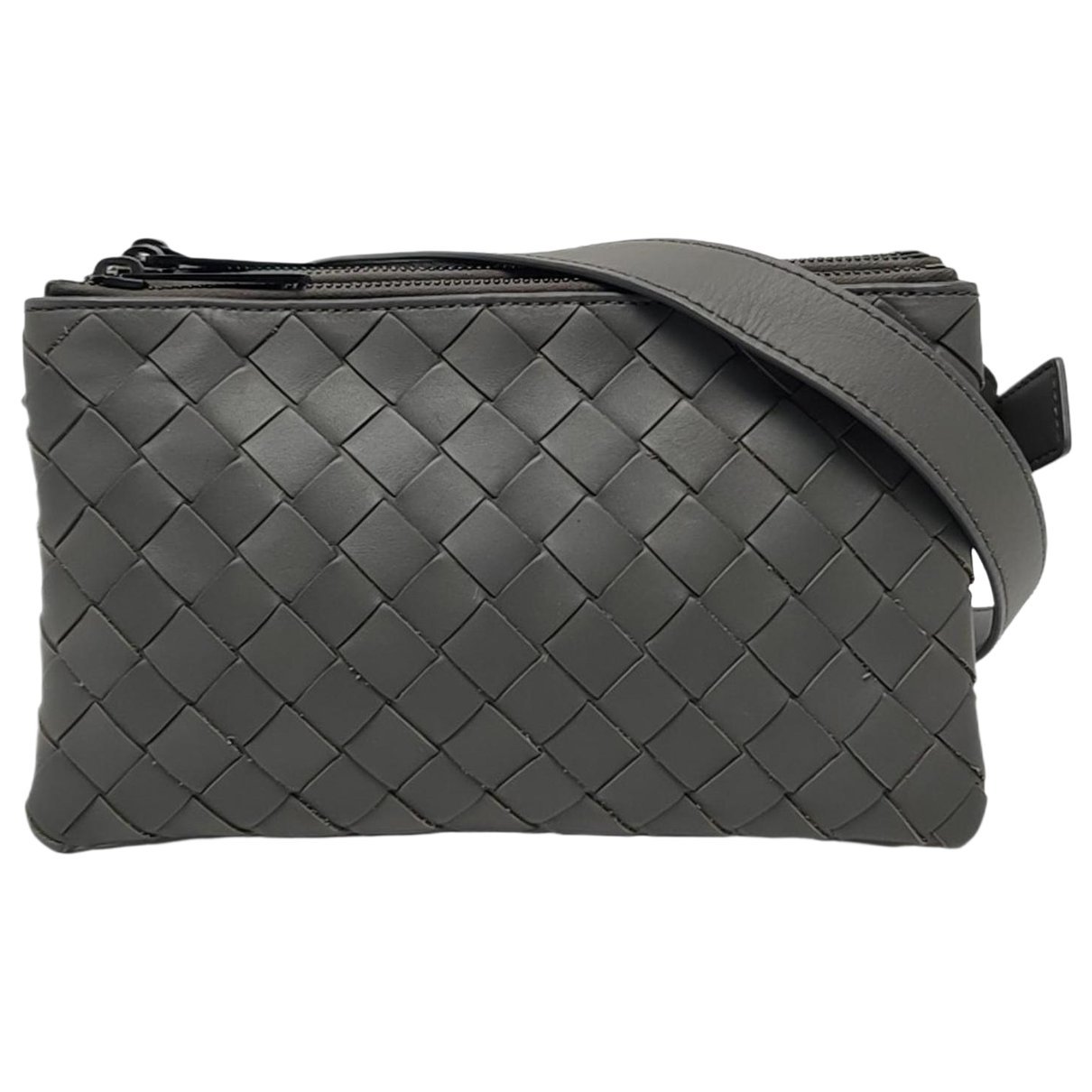 Leather crossbody bag