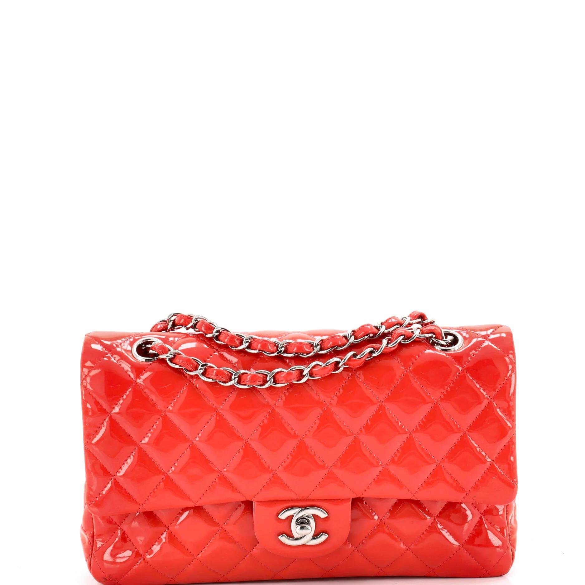 Timeless/Classique patent leather handbag