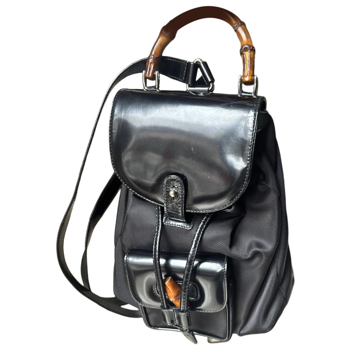 Bamboo Tassel Oval patent leather backpack